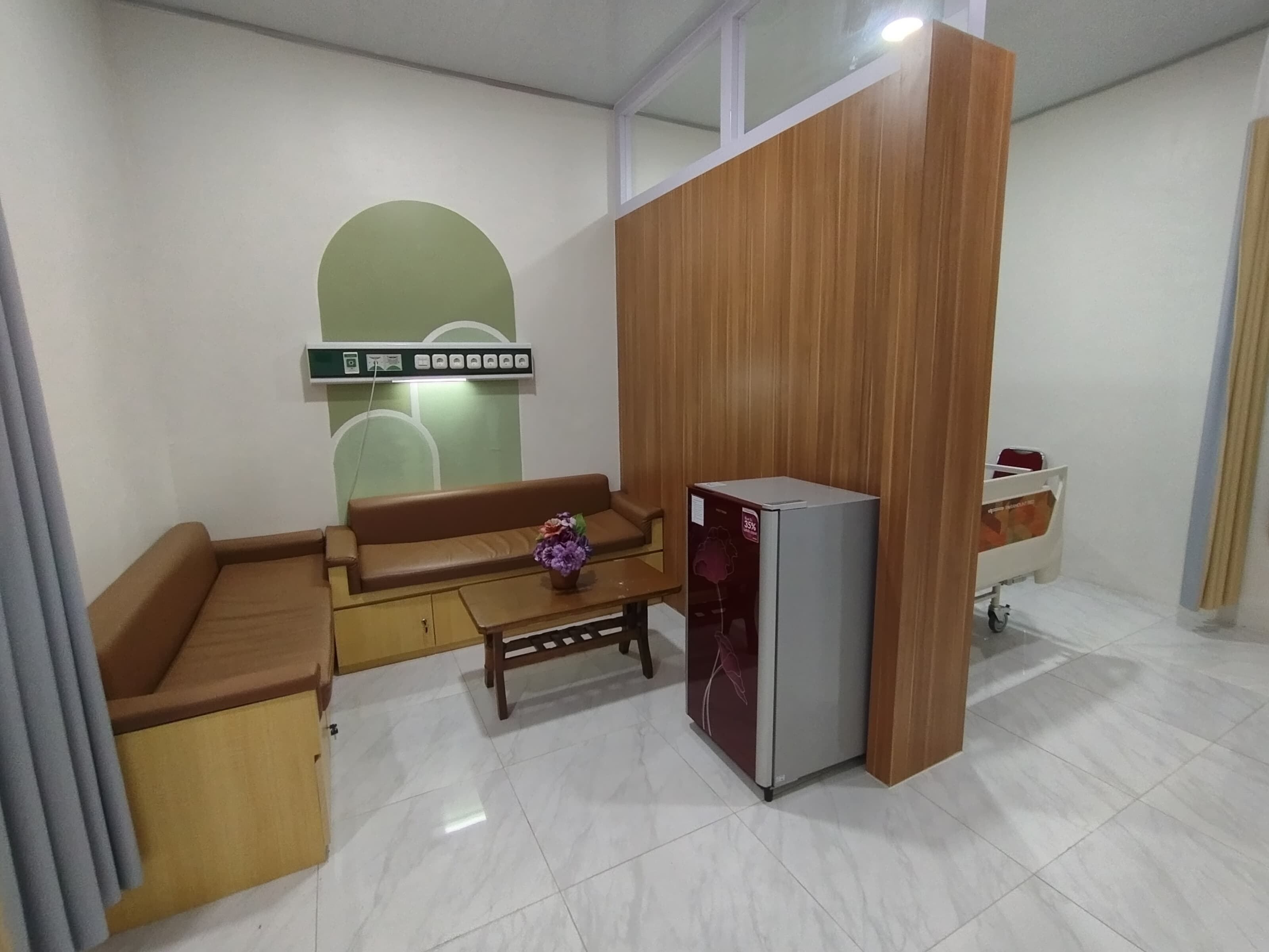 Tempat Tidur Kelas 1