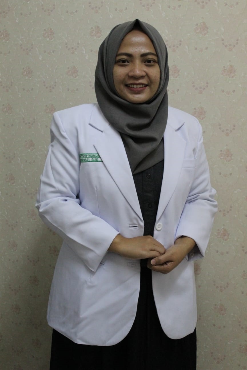 drg. Yunita Styaningrum, Sp.KG