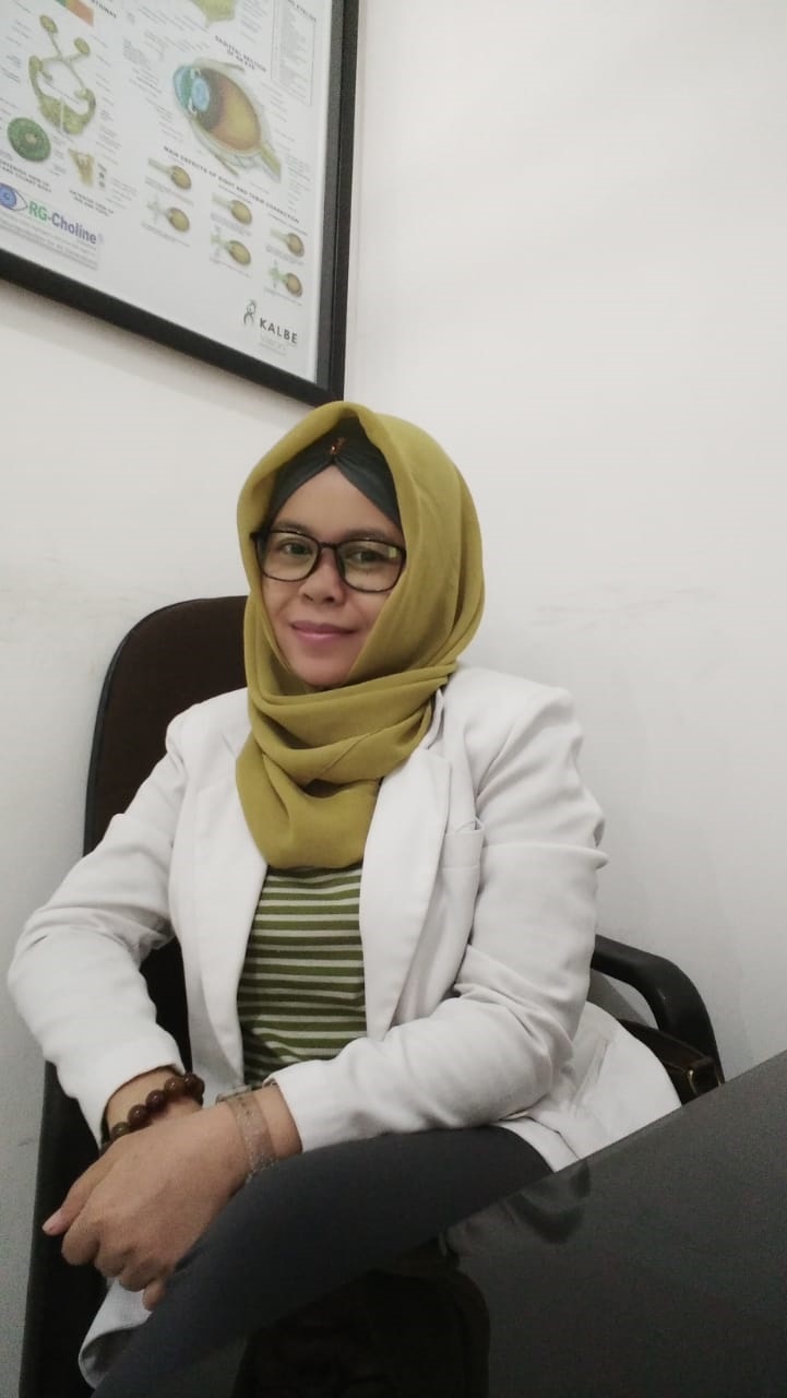 dr. Juene Roseneri, Sp.M.